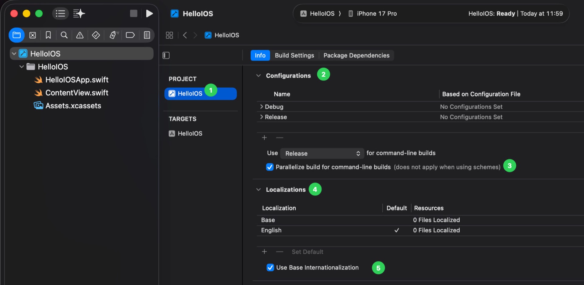 Xcode 工程 Info：选中 PROJECT，含 Configurations 与 Localizations